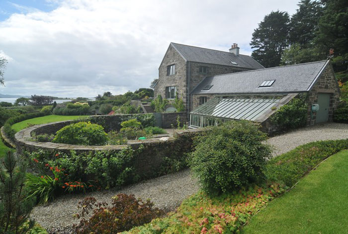 New house by Tom McCardel Associates Architects in Argyll, Scotland